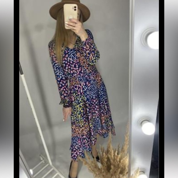 Nanette Lepore Dresses & Skirts - Nanette Lapore high low floral long sleeve dress size 10